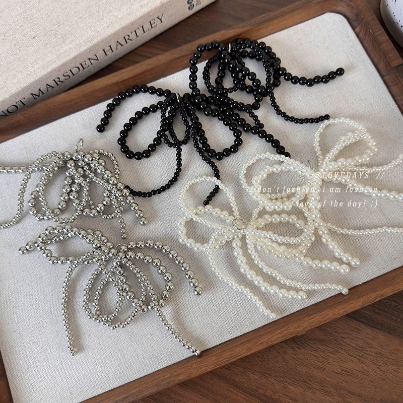Tie Clip Silver - İnci Fiyonklu Püsküllü Ayakkabı Süsü Siyah