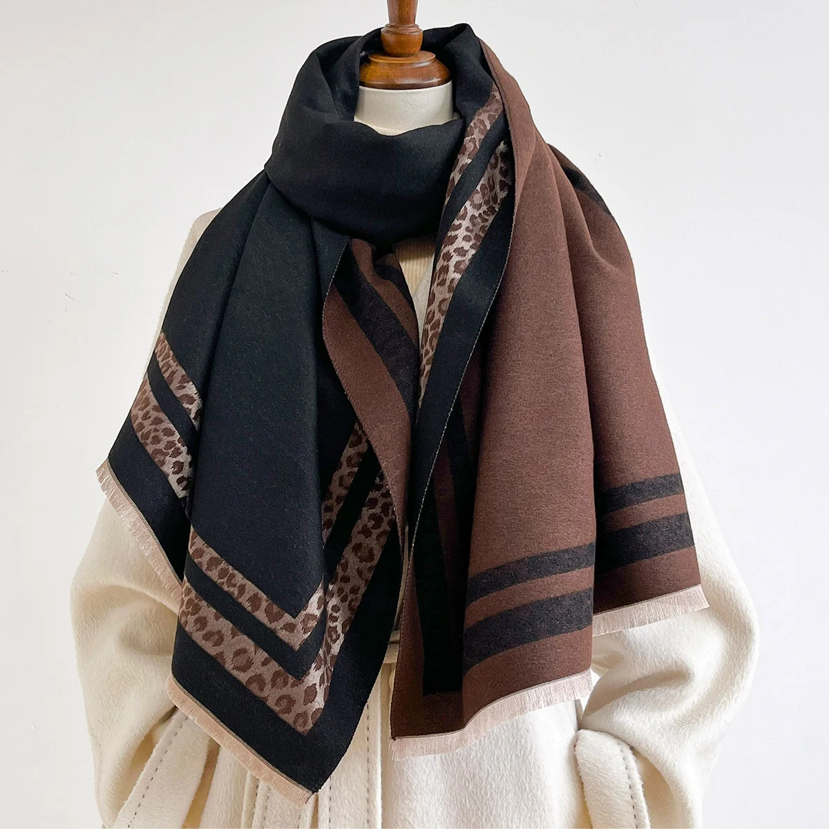 Kışlık, İki Yüzlü, Sıcak, Büyü - Woven Scarf Blanket incelemesi ve fiyatı