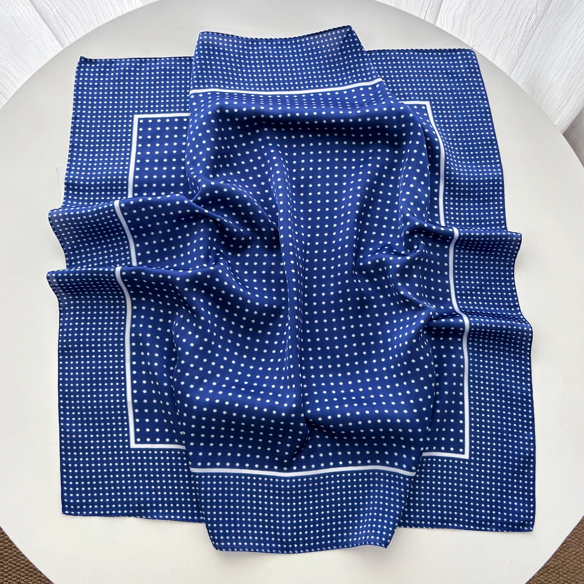 Kadınlar için Şık, Yumuşak Sat - Face Scarf Mask incelemesi ve fiyatı